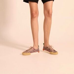 Anthropologie Pink Leopard Canvas Sneakers size 8.5 (EUR 39)